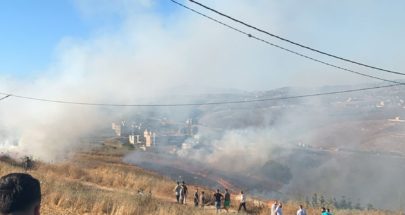 وقوع إصابات وإندلاع حريق.. غارة إسرائيلية تستهدف بلدة شقرا image