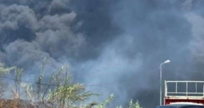 بالصور: حريق في بؤرة لتجميع البلاستيك على أوتوستراد الدامور image